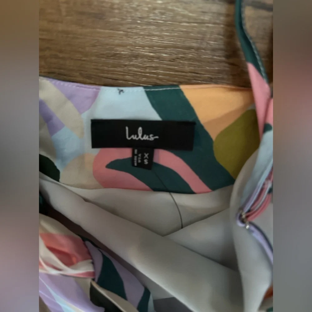 Lulus measures approximately